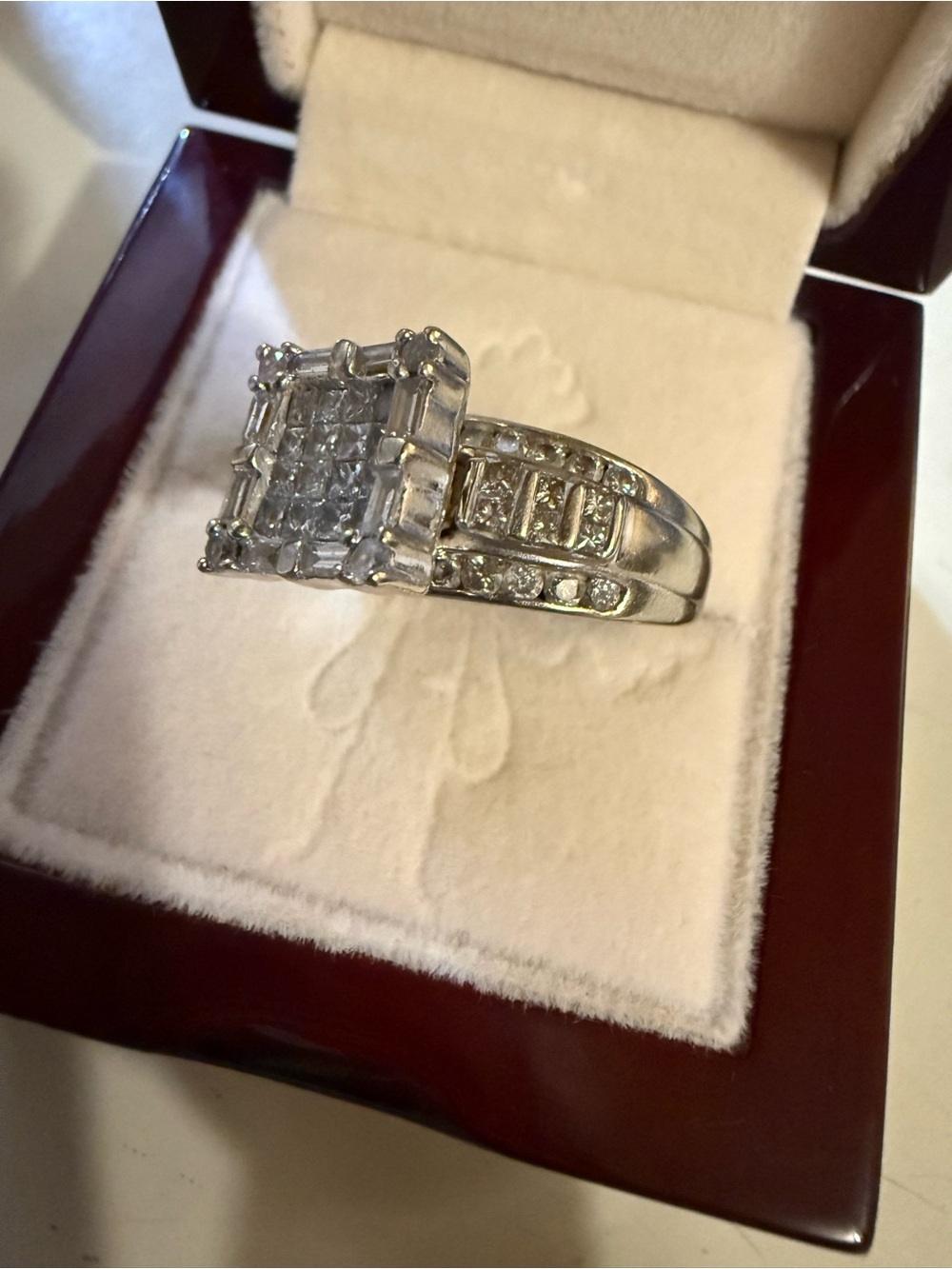 14k White Gold Ring Diamond Cluster With Baguettes Emerald Cut - White - Picture 6 of 10